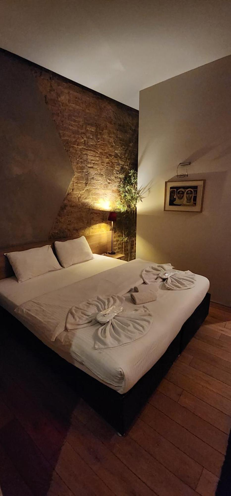 Galata Otel *